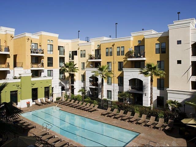 North Hollywood Corporate Housing